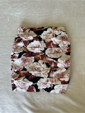 Express Floral Pencil Skirt Cream, Blush & Black